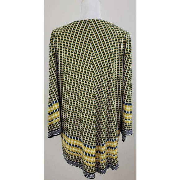 Chico's ~Woman Size 3~ Yellow/Blue Flare Top Blouse, Stretch, 3/4 Sleeve. - Picture 6 of 12